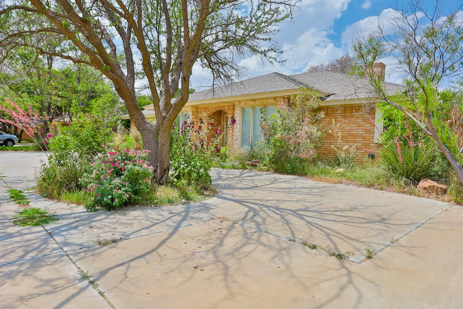5006 93rd Street Lubbock, TX 79424 - Photo 3 of 41 Photo 3