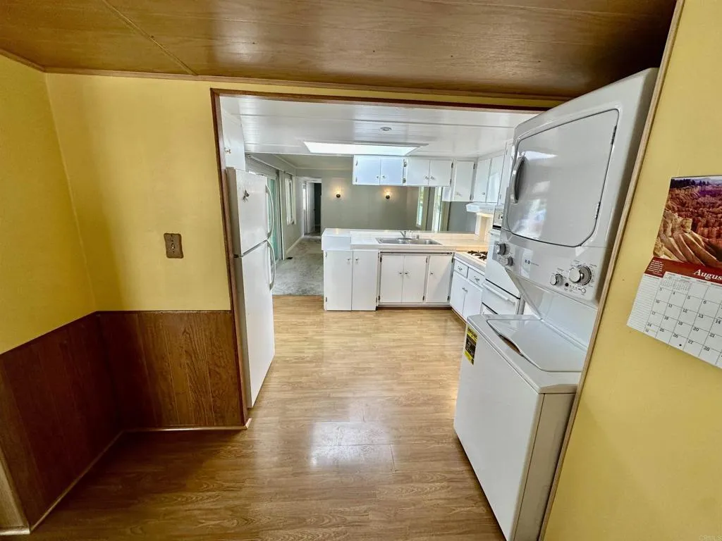 4808 Old Cliffs Road, Unit 4808 1/2 San Diego, CA 92120 - Photo 13 of 41