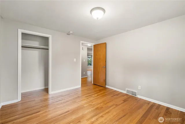 $3,200 | 19515 Fremont Avenue North, Shoreline, WA 98133