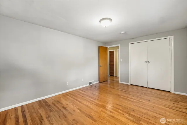 $3,200 | 19515 Fremont Avenue North, Shoreline, WA 98133