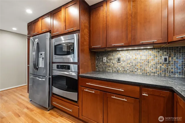 $3,200 | 19515 Fremont Avenue North, Shoreline, WA 98133