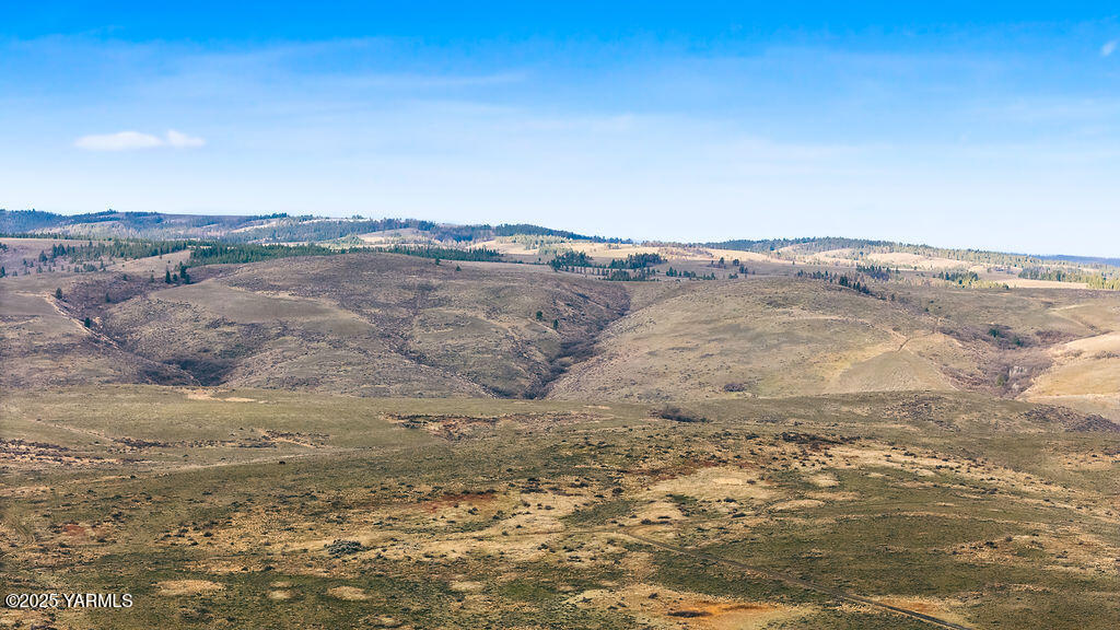 Nka Nka Unassigned Road Cowiche, WA 98923 - Photo 15 of 19 a view of ocean view with beach
