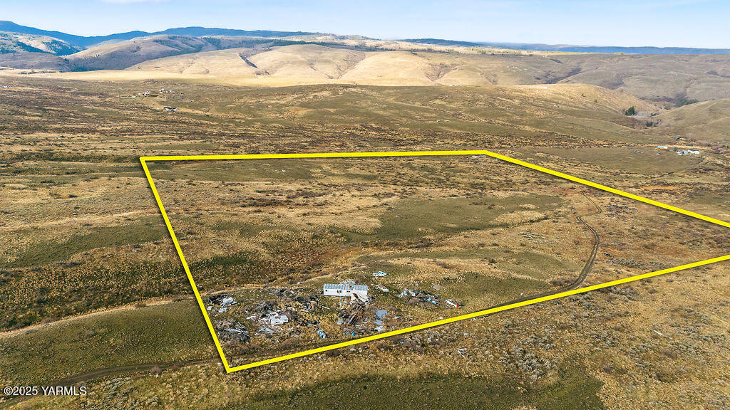 Nka Nka Unassigned Road Cowiche, WA 98923 - Photo 7 of 19 a view of an ocean