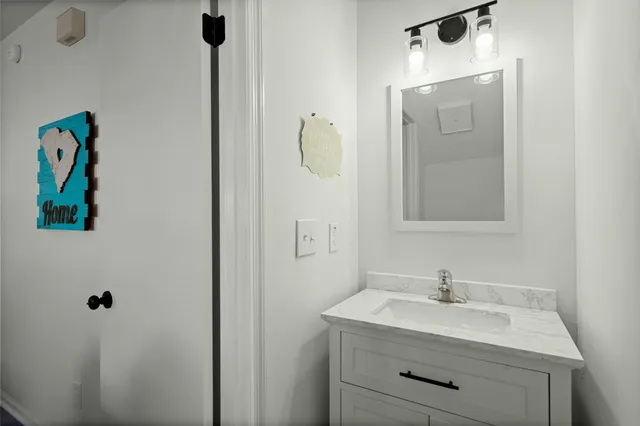 $220,000 | 195 Pineshadow Drive, Goose Creek, SC 29445