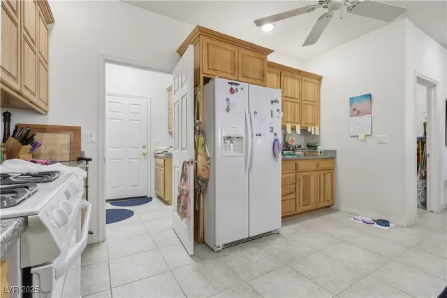 $399,990 | 2364 Cottage Ridge Avenue, Laughlin, NV 89029