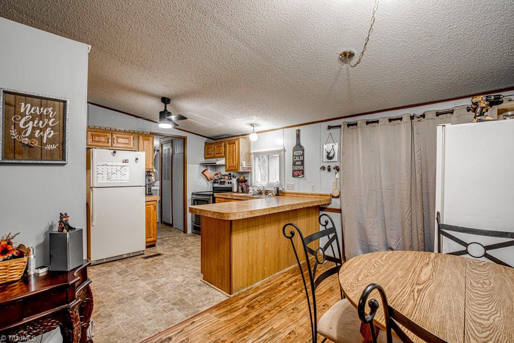 445 Ijames Church Road Mocksville, NC 27028 - Photo 11 of 21 Gallery Image 11