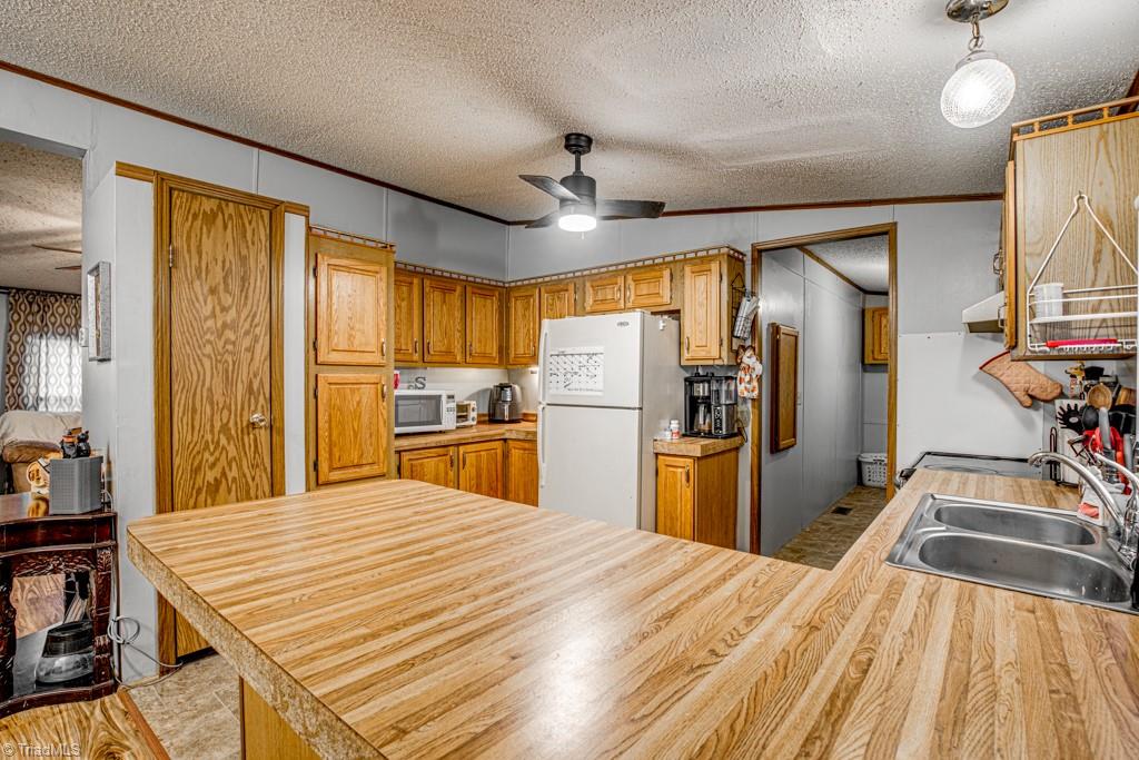 445 Ijames Church Road Mocksville, NC 27028 - Photo 9 of 21 Gallery Image 9