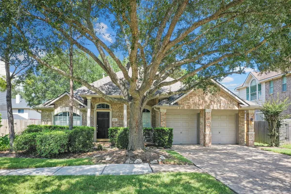 $2,350 | 9719 Hawkins Lane, Missouri City, TX 77459
