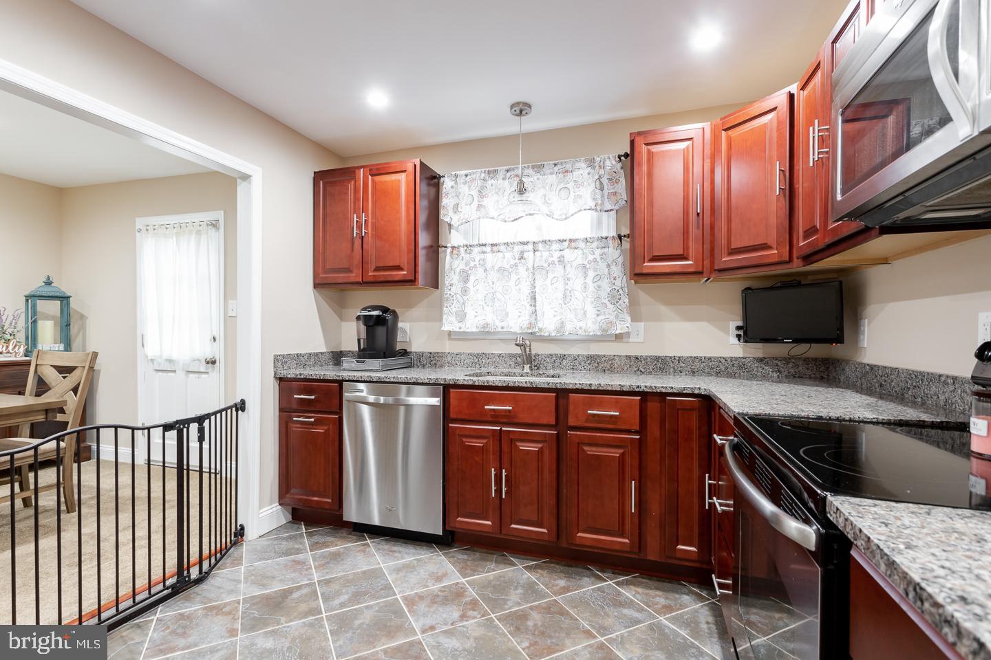 303 Colonial Drive Exton, PA 19341 - Photo 13 of 36 Gallery Image 13