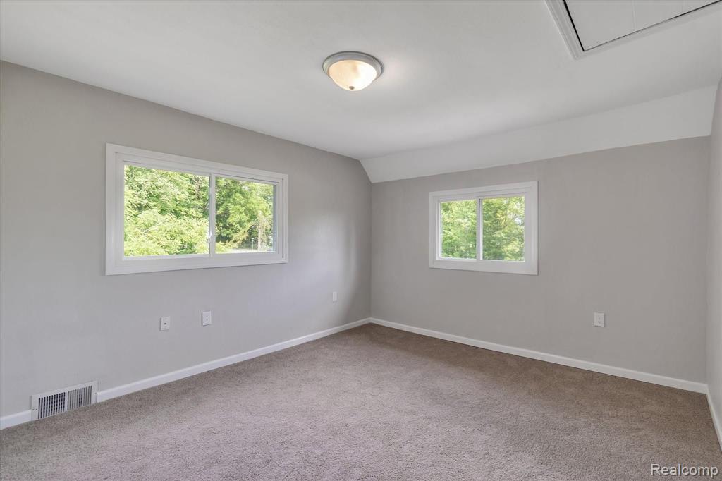 10024 Ford Road Ypsilanti, MI 48198 - Photo 24 of 35
