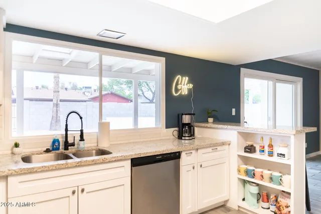 $4,000 | 2140 East Broadmor Drive, Tempe, AZ 85282