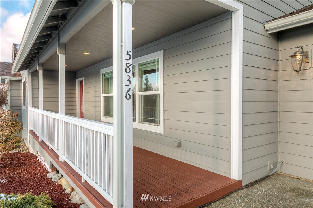 5836 188th Avenue Southwest Rochester, WA 98579 - Photo 2 of 22