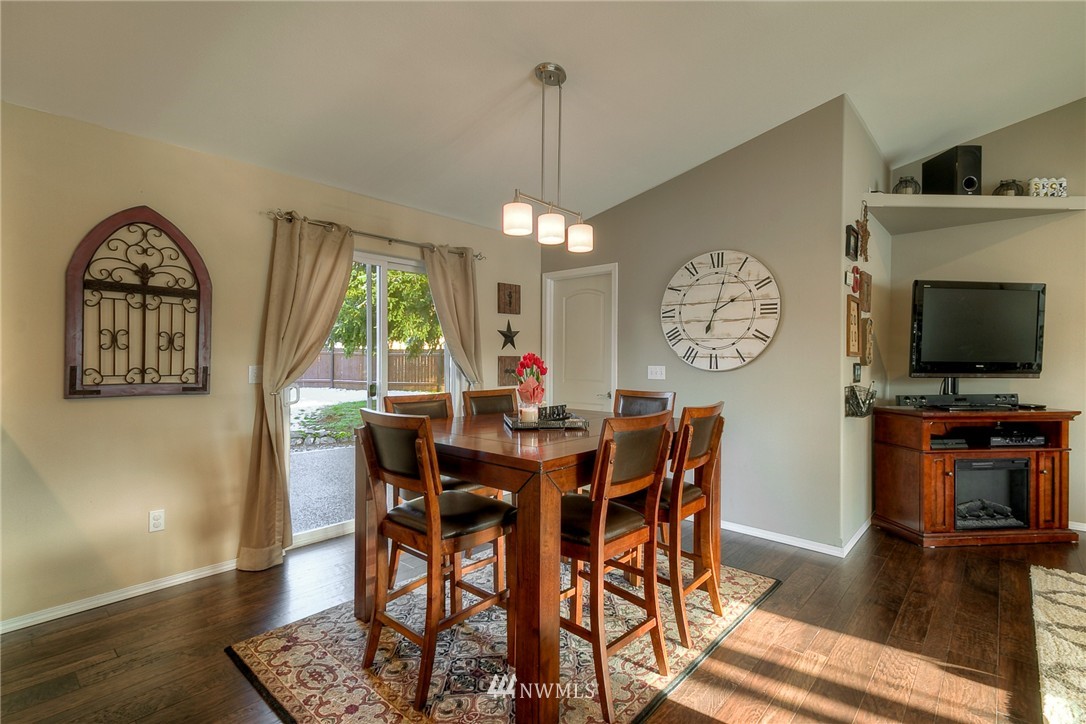 5836 188th Avenue Southwest Rochester, WA 98579 - Photo 13 of 22
