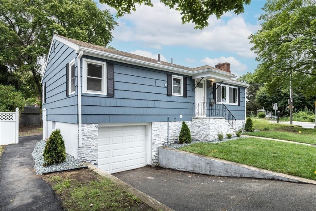 1 Pennybrook Road Lynn, MA 01905 - Photo 3 of 40 Gallery Image 3