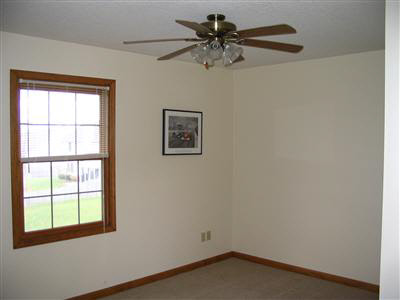 1120 Holly Ridge Run Fort Wayne, IN 46845 - Photo 9 of 11 Gallery Image 9