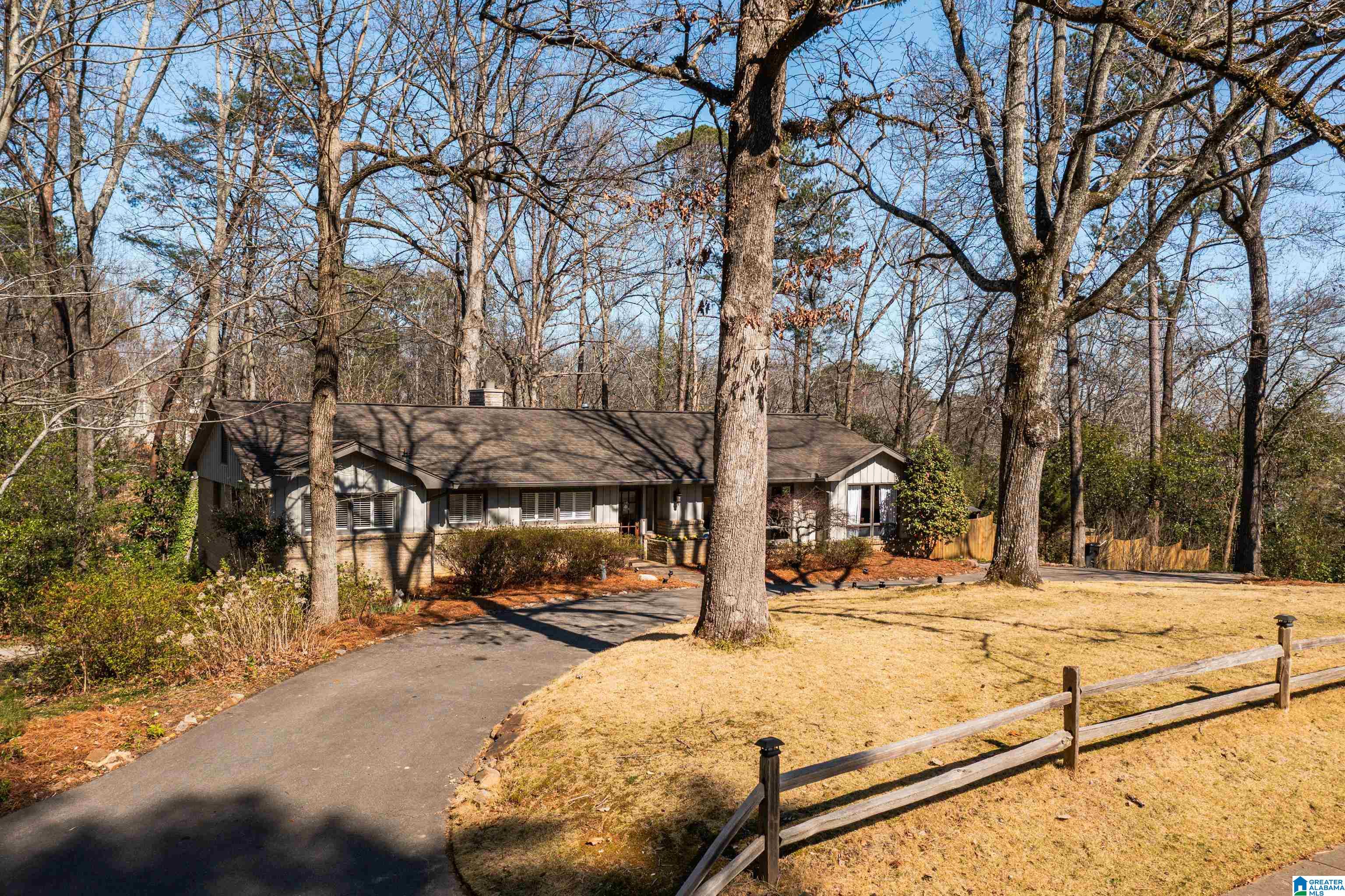 3337 South Brookwood Road Birmingham, AL 35223 - Photo 3 of 76