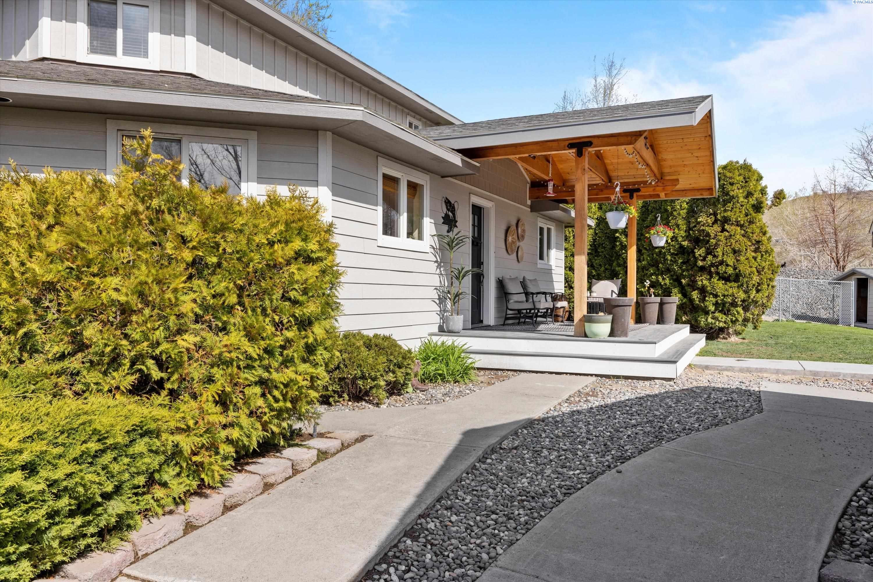99304 East Clover Road Kennewick, WA 99338 - Photo 2 of 41 Gallery Image 2