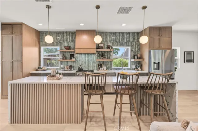 $1,698,000 | 808 South Los Robles Avenue, Pasadena, CA 91106