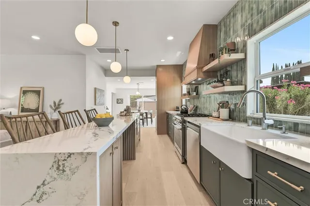 $1,698,000 | 808 South Los Robles Avenue, Pasadena, CA 91106