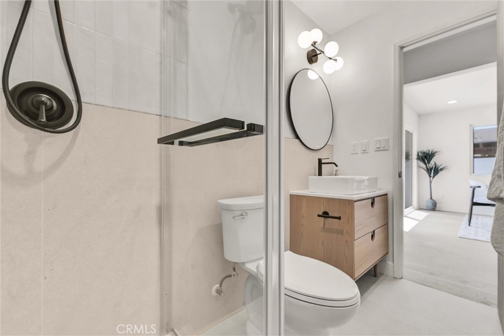 808 South Los Robles Avenue Pasadena, CA 91106 - Photo 28 of 38