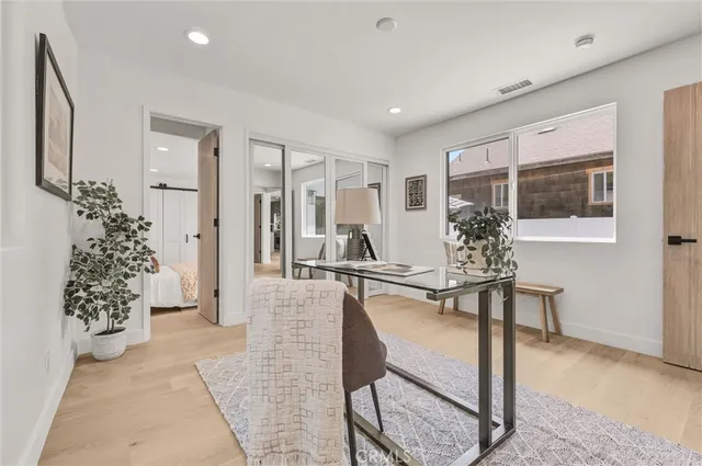 $1,698,000 | 808 South Los Robles Avenue, Pasadena, CA 91106