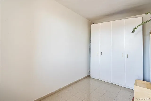 $390,000 | 65-15 Alderton Street, Unit 2C | Rego Park