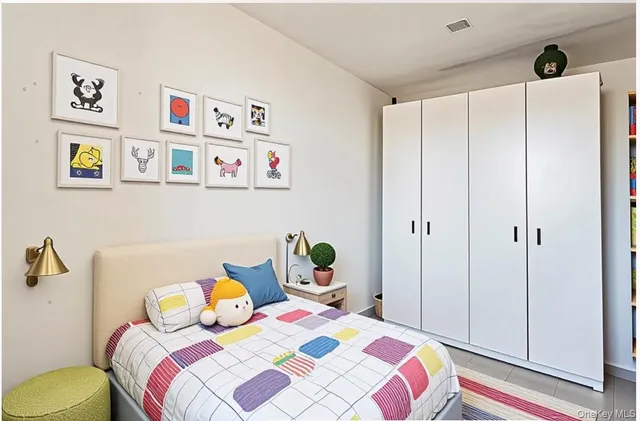 $390,000 | 65-15 Alderton Street, Unit 2C | Rego Park