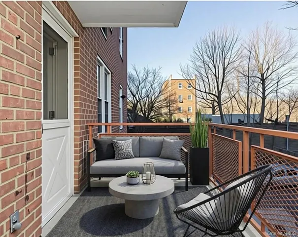 $390,000 | 65-15 Alderton Street, Unit 2C | Rego Park