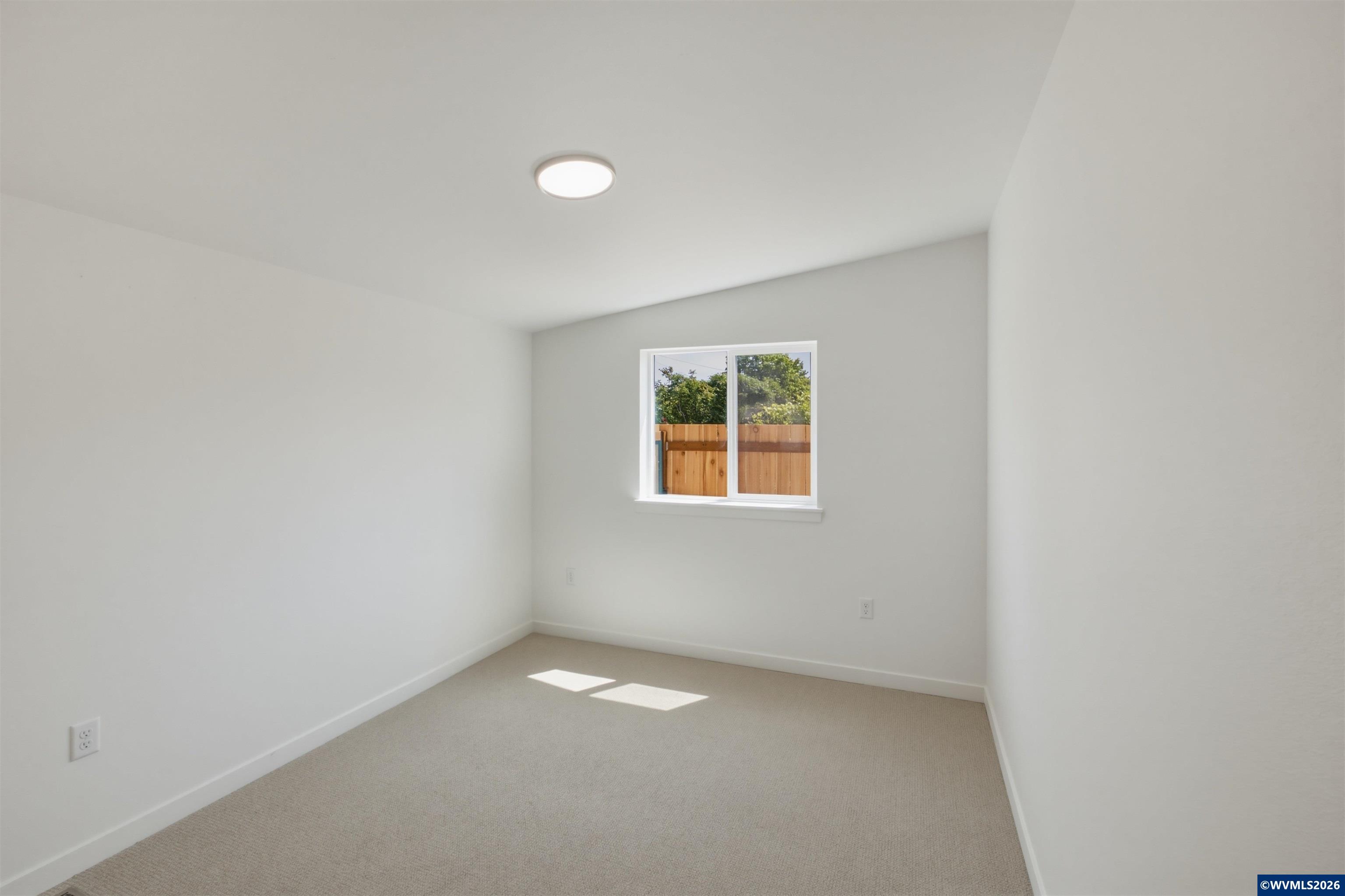 2705 Fisher Road Northeast Salem, OR 97305 - Photo 21 of 35 Gallery Image 21