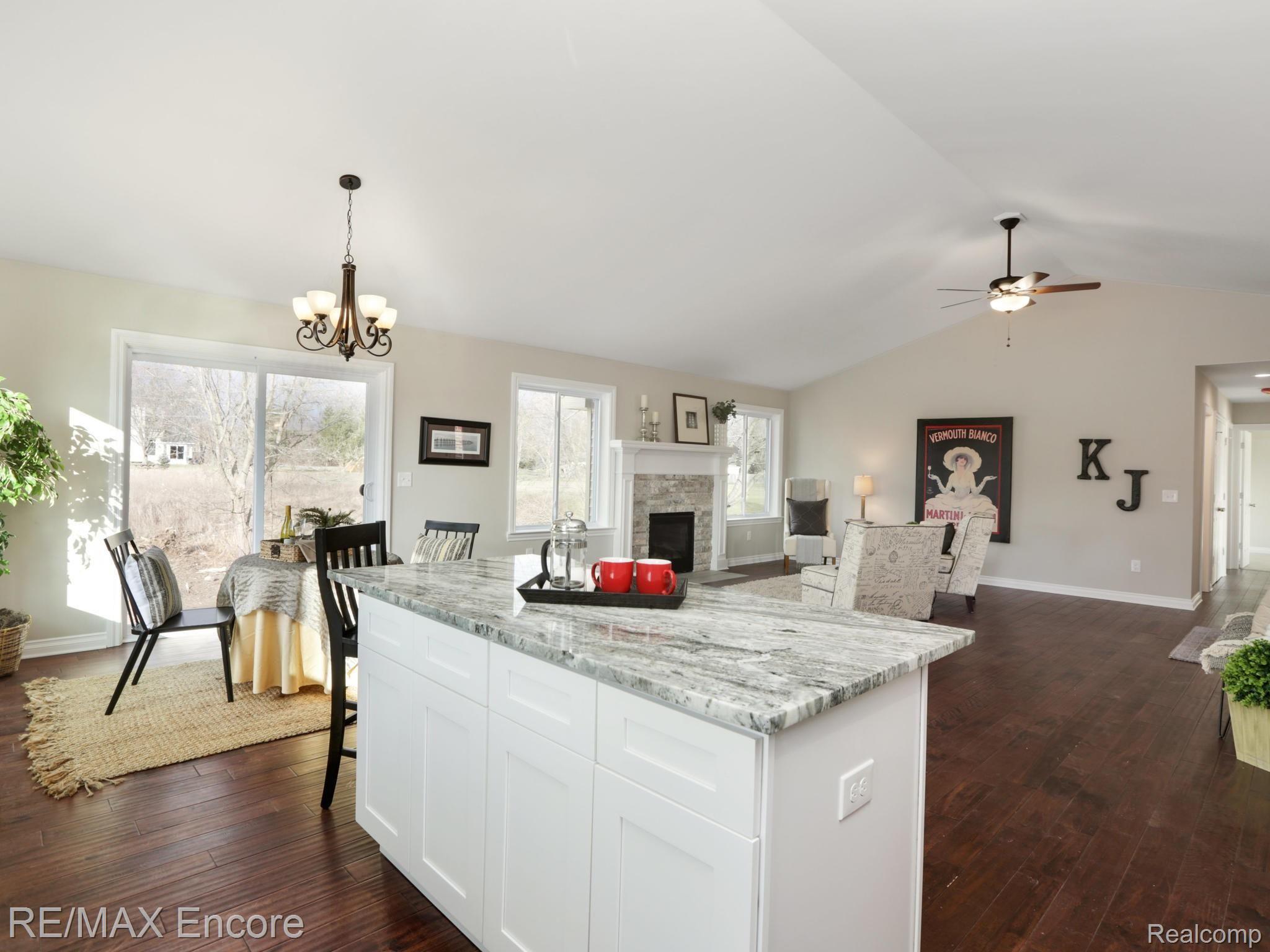 2460 Bull Run Road Oxford, MI 48371 - Photo 11 of 25 2460 Bull Run Rd Oxford MI-007-009-2460 Bull Run Road Oxford007-MLS_Size.jpg