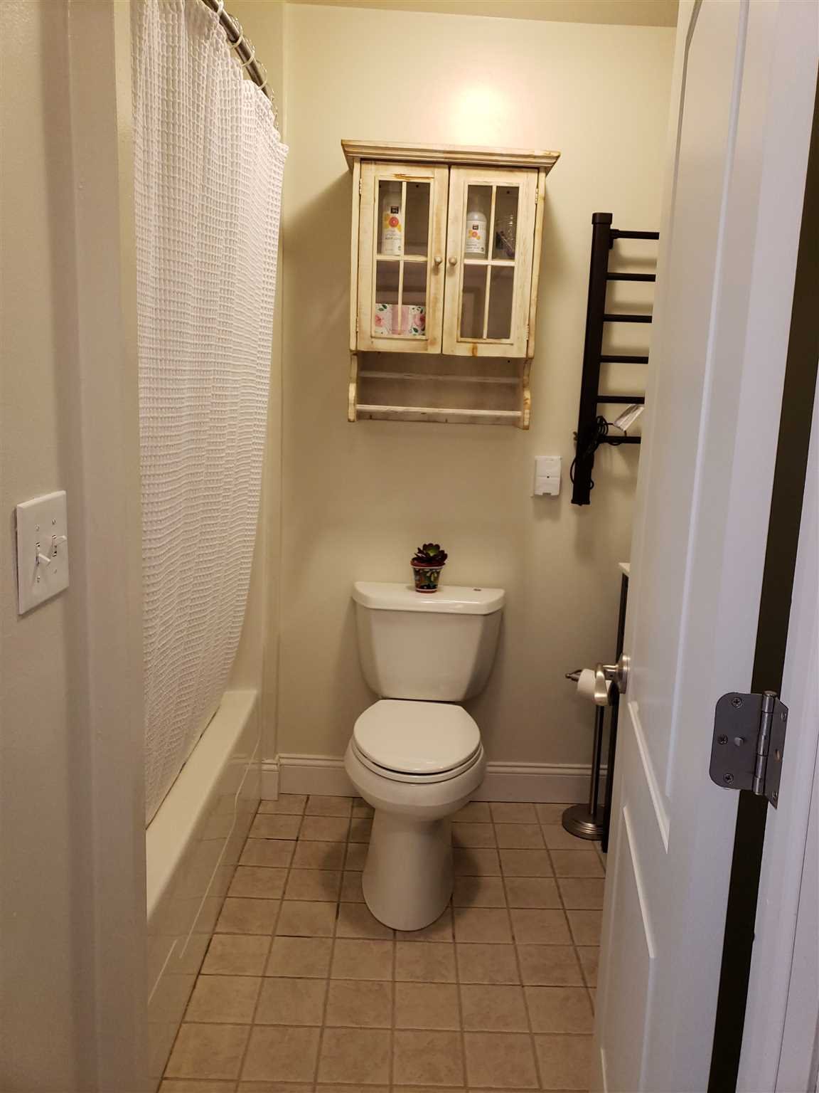 152 Belvedere Road Fishkill, NY 12508 - Photo 13 of 18 a bathroom with a toilet and a sink