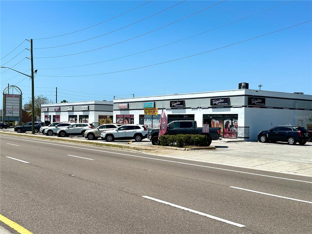 7135 State Road 52 Hudson, FL 34667 - Photo 4 of 14 a view of street with cars