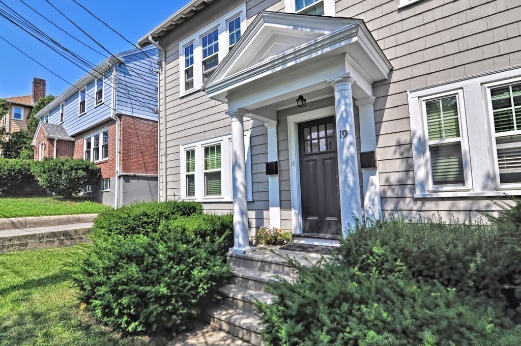 17-19 Oakley Road Watertown, MA 02472 - Photo 1 of 42