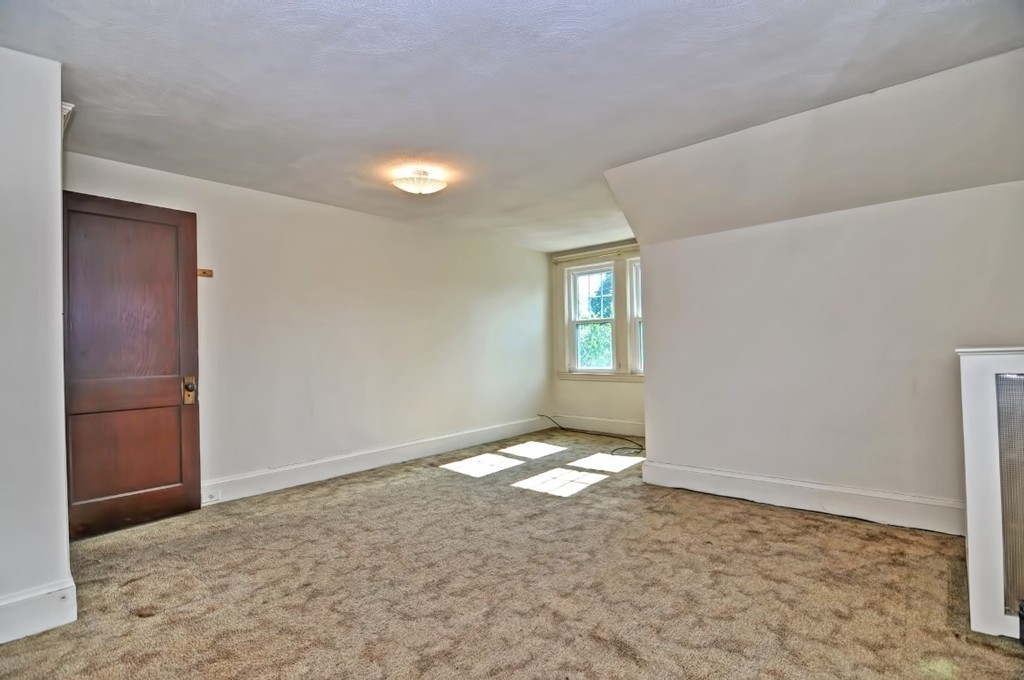 17-19 Oakley Road Watertown, MA 02472 - Photo 24 of 42