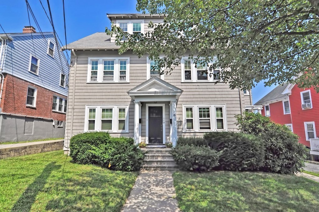 17-19 Oakley Road Watertown, MA 02472 - Photo 3 of 42