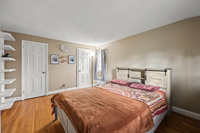 $2,600 | 133 Robbins Avenue, Newington, CT 06111