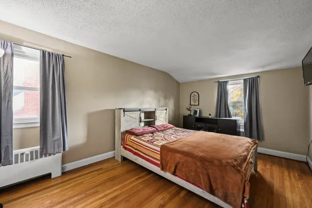 $2,600 | 133 Robbins Avenue, Newington, CT 06111