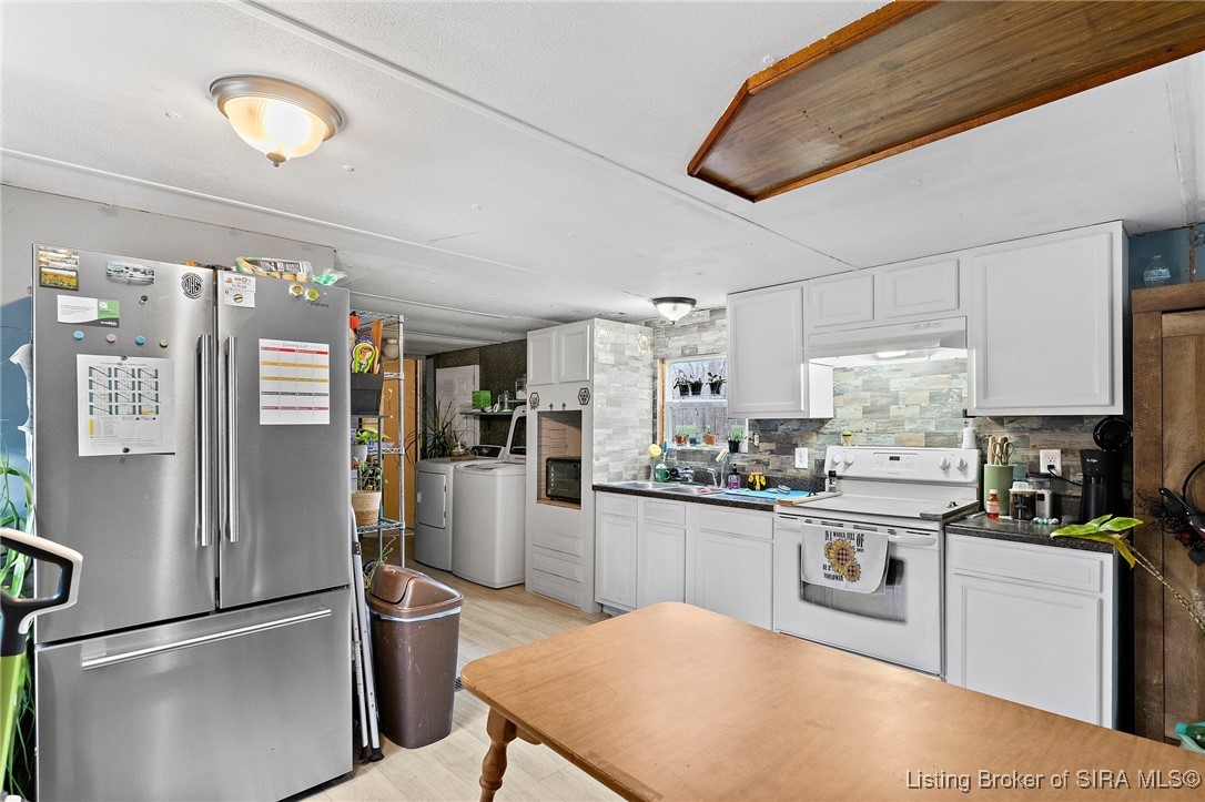 3573 East Oard Spring Road Deputy, IN 47230 - Photo 5 of 20