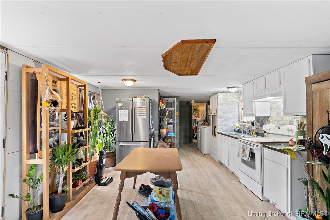 3573 East Oard Spring Road Deputy, IN 47230 - Photo 6 of 20