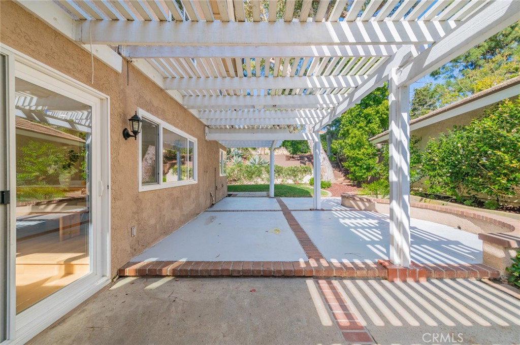 15 Rippling Streme Irvine, CA 92603 - Photo 43 of 50
