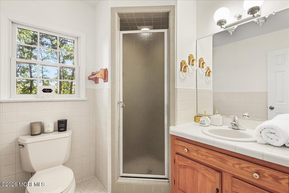 6 Rimwood Drive Lincroft, NJ 07738 - Photo 28 of 58 34-1ST FL Bathroom