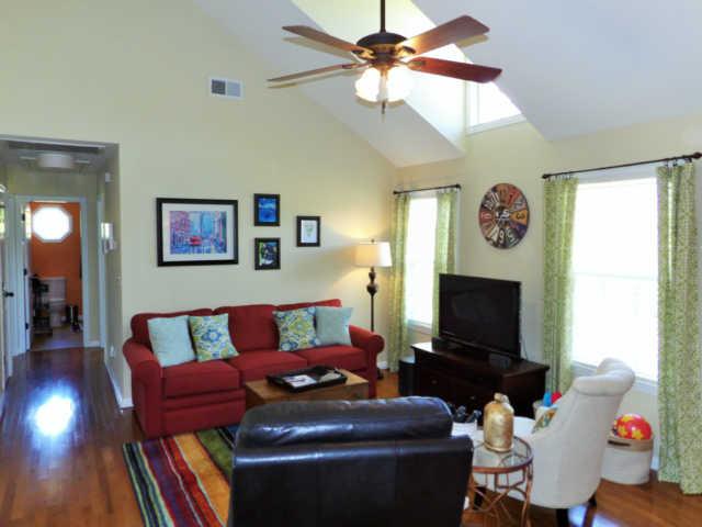 109 Rouse Road Dickson, TN 37055 - Photo 8 of 20 Gallery Image 8