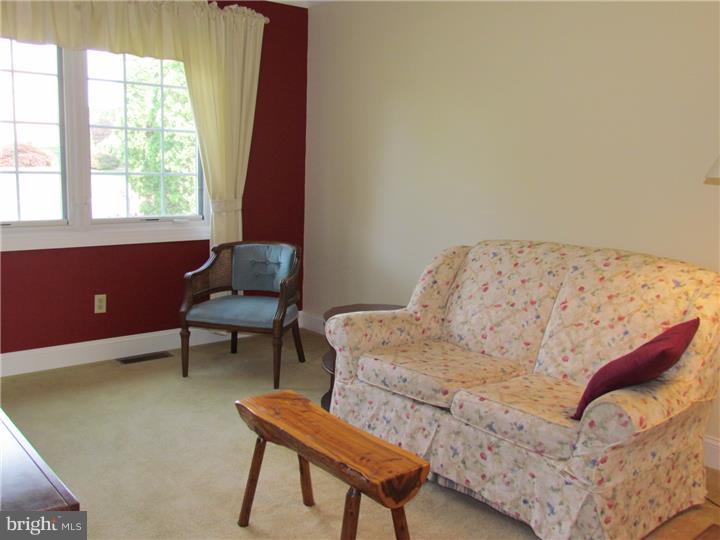 4 Hillendale Road Perkasie, PA 18944 - Photo 11 of 25 Gallery Image 11