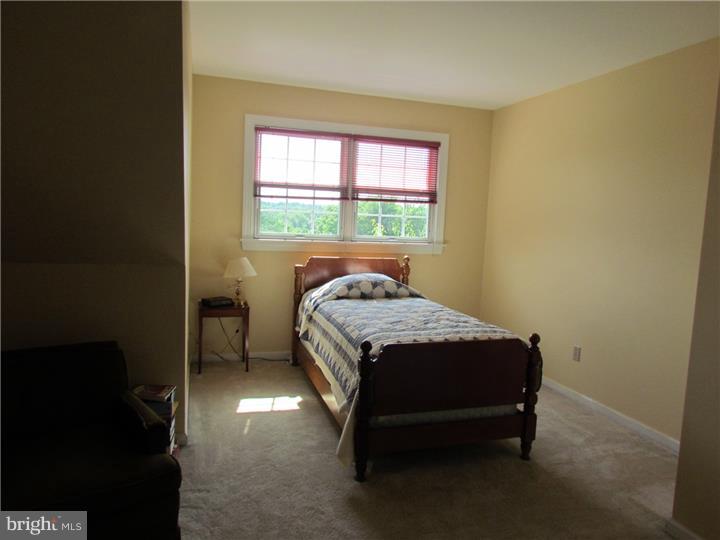 4 Hillendale Road Perkasie, PA 18944 - Photo 19 of 25 Gallery Image 19