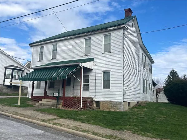 $79,900 | 154 South Richhill Street, Waynesburg, PA 15370