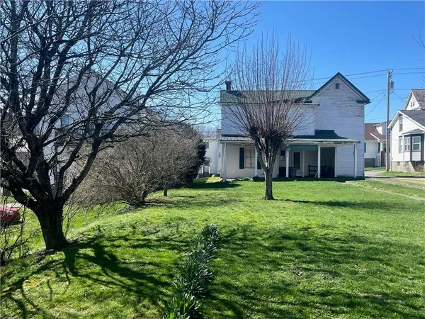 $79,900 | 154 South Richhill Street, Waynesburg, PA 15370