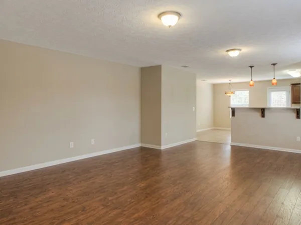 $2,100 | 3723 Blaze Drive, Murfreesboro, TN 37128