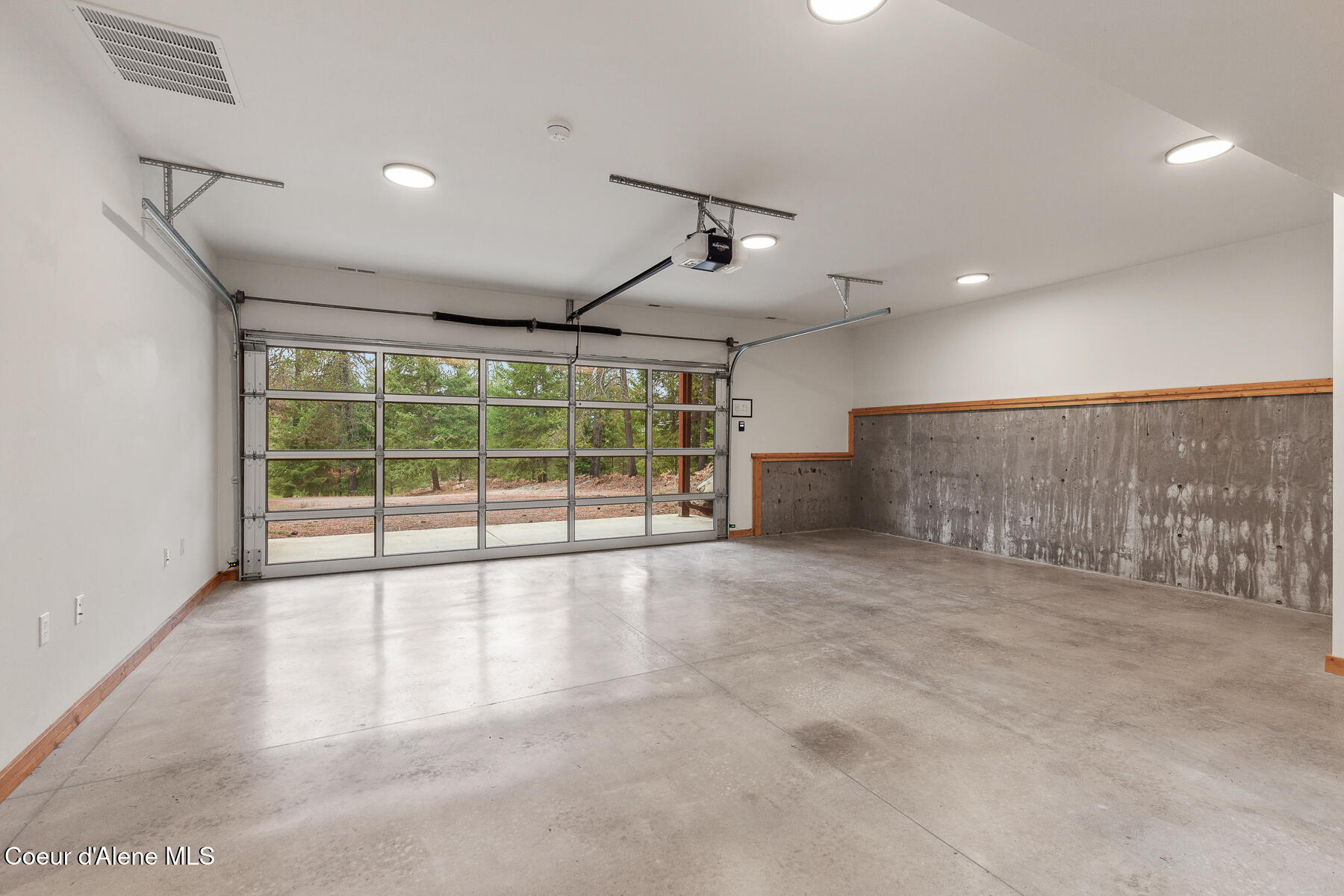 672 Hopkins Road Sandpoint, ID 83864 - Photo 49 of 67 Garage or Additional Shop Space