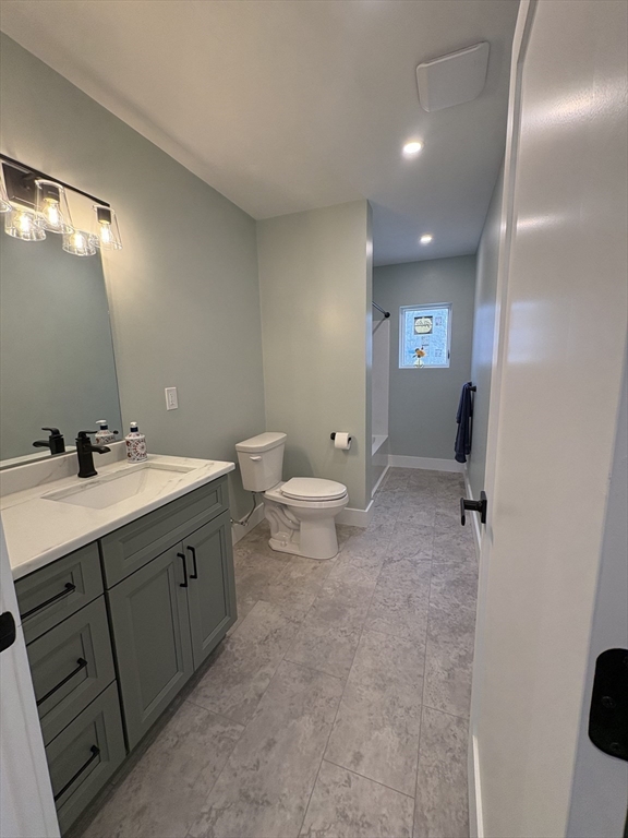 16 Smith Hanson Road North Brookfield, MA 01535 - Photo 20 of 39