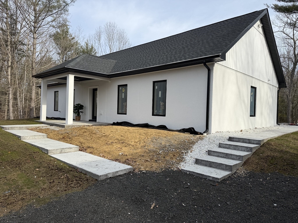 16 Smith Hanson Road North Brookfield, MA 01535 - Photo 6 of 39